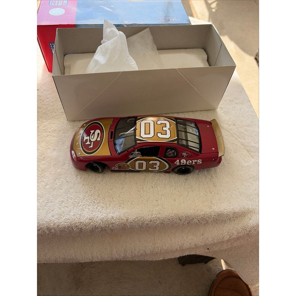 NFL San Francisco 49ers 1:64 Scale Die Cast Stock Car, New (2003 Issue)-NIB